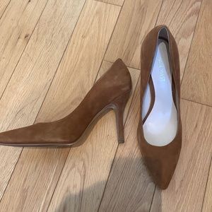 Nine West pumps